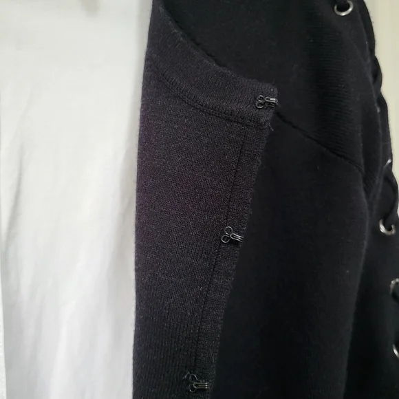 XS Anne Fontaine Sweater - Picture 7 of 9